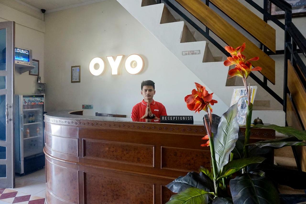 Oyo 627 Tirta Kencana Syariah Hotel Pekanbaru Eksteriør billede