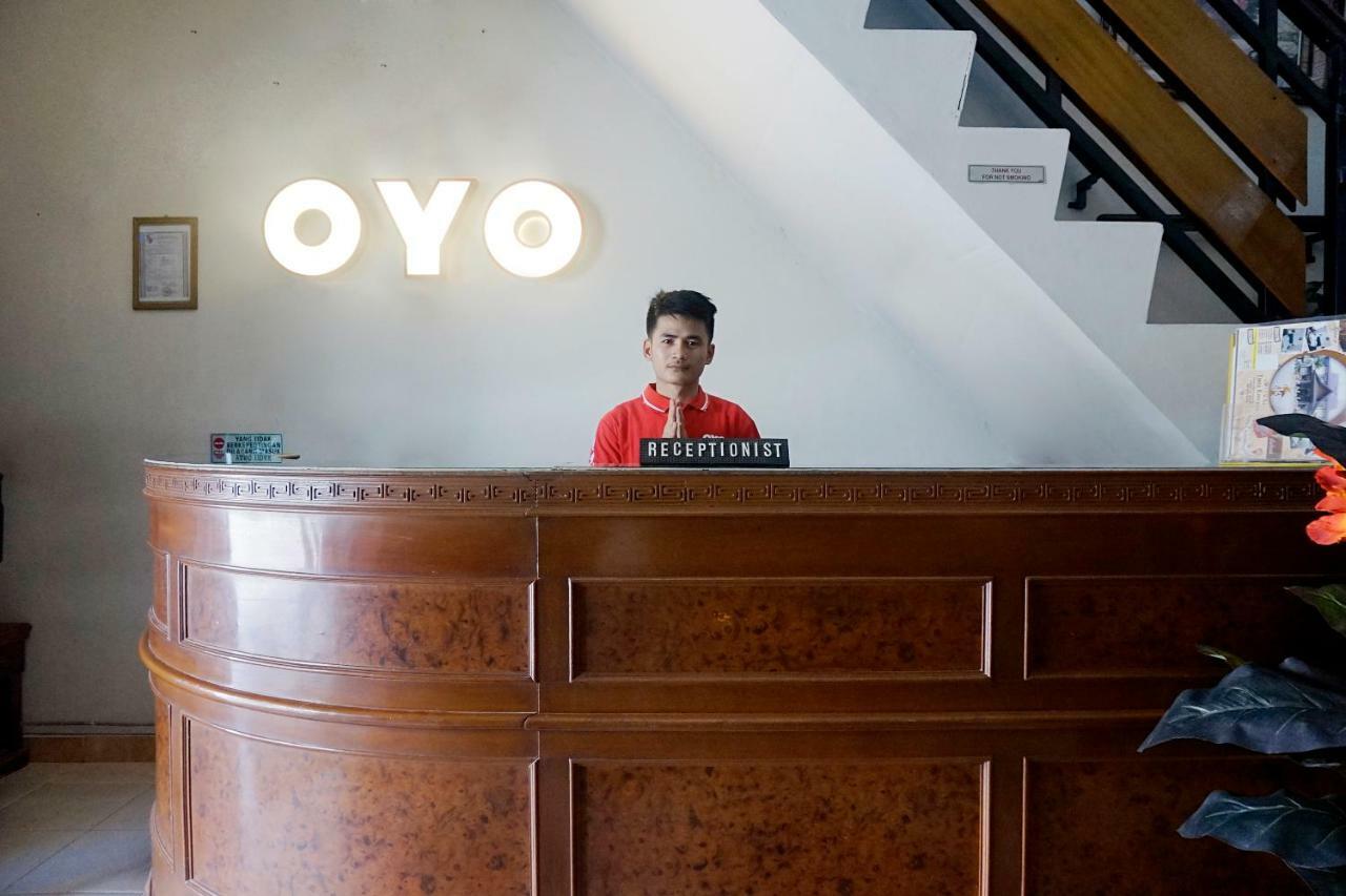 Oyo 627 Tirta Kencana Syariah Hotel Pekanbaru Eksteriør billede