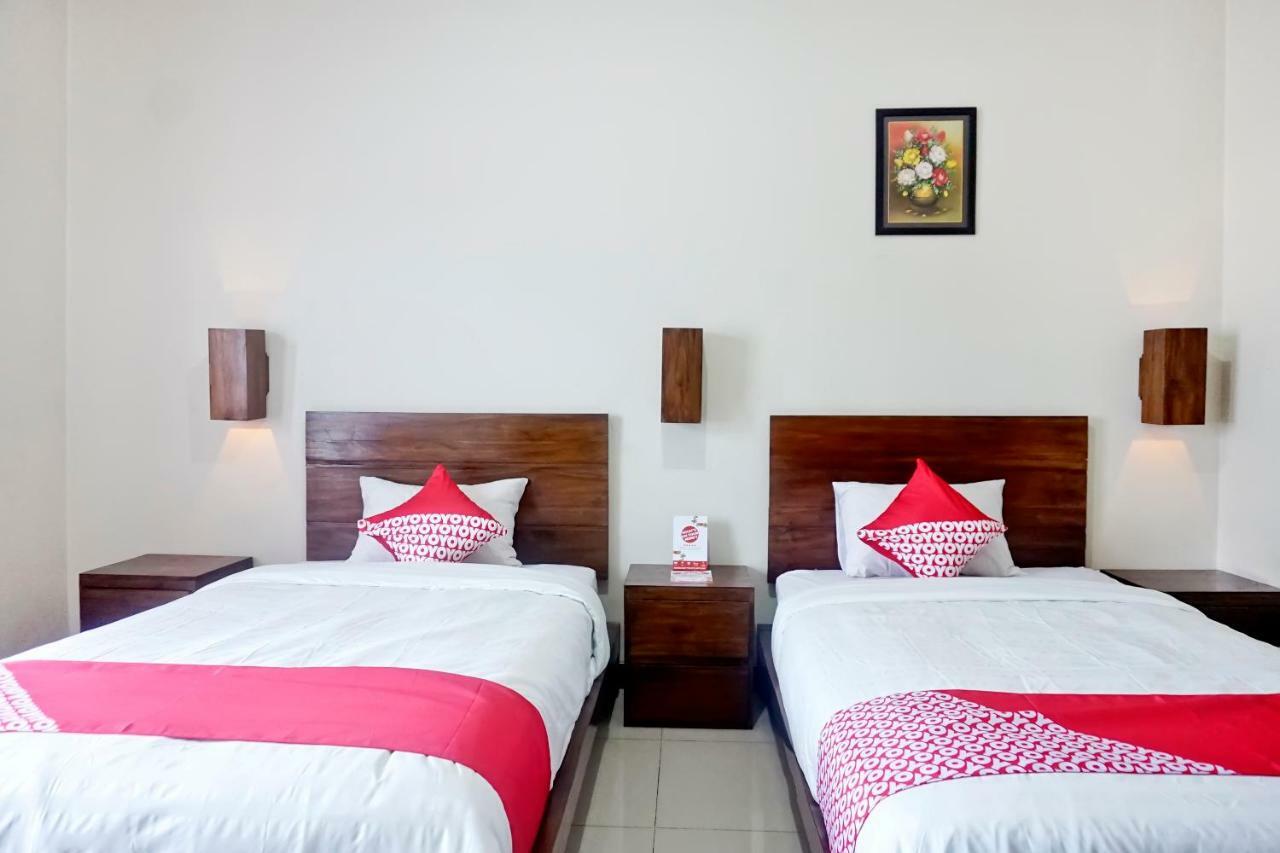 Oyo 627 Tirta Kencana Syariah Hotel Pekanbaru Eksteriør billede